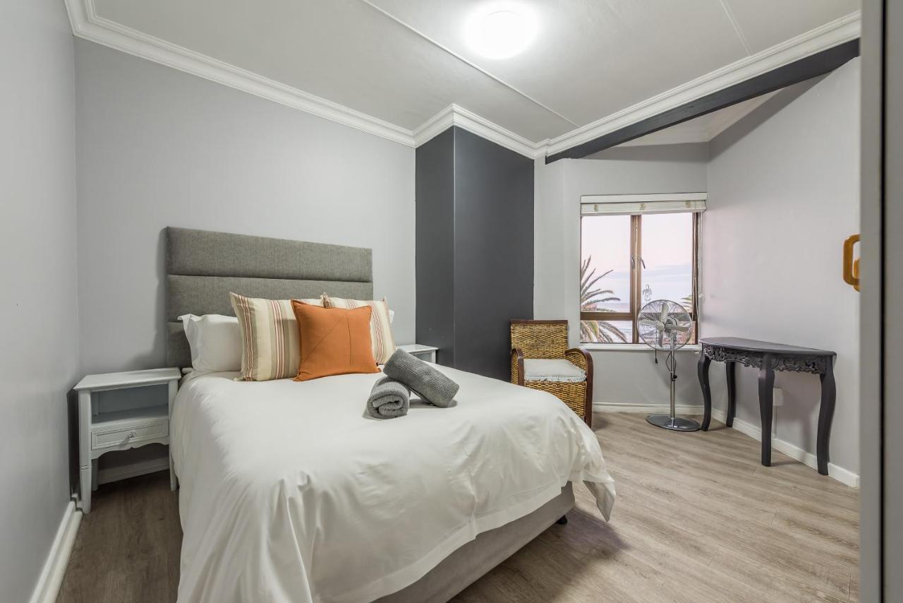 Beacon Wharf , George Hay 6 Seafront Accommodation Моссел-Бей Экстерьер фото